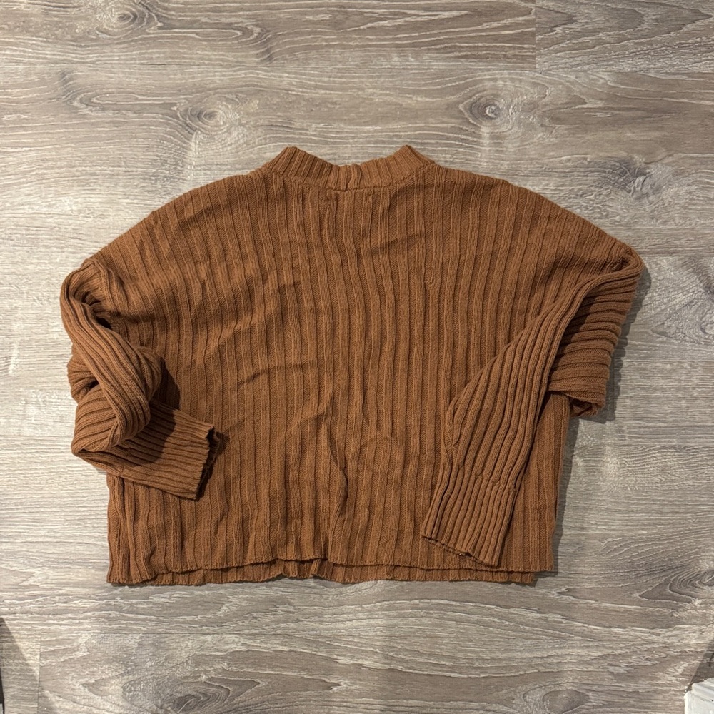 Brown Ribbed Knit Sweater - Picture 6 of 7
